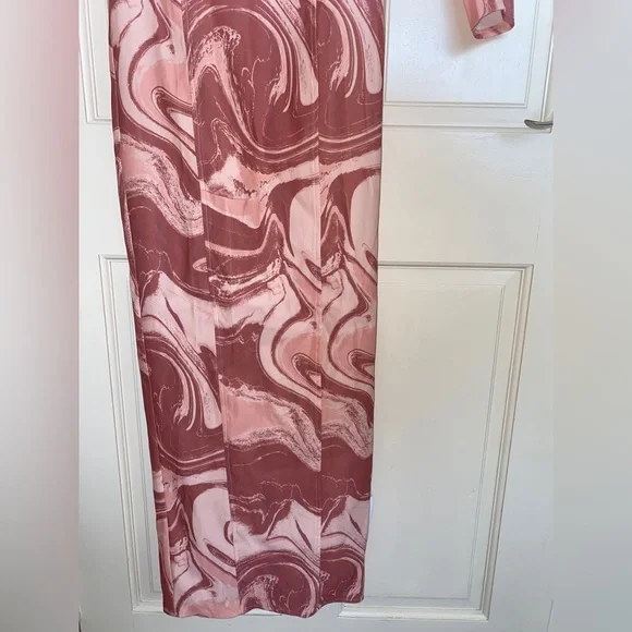 Swirl Print maxi dress - Picture 3 of 7